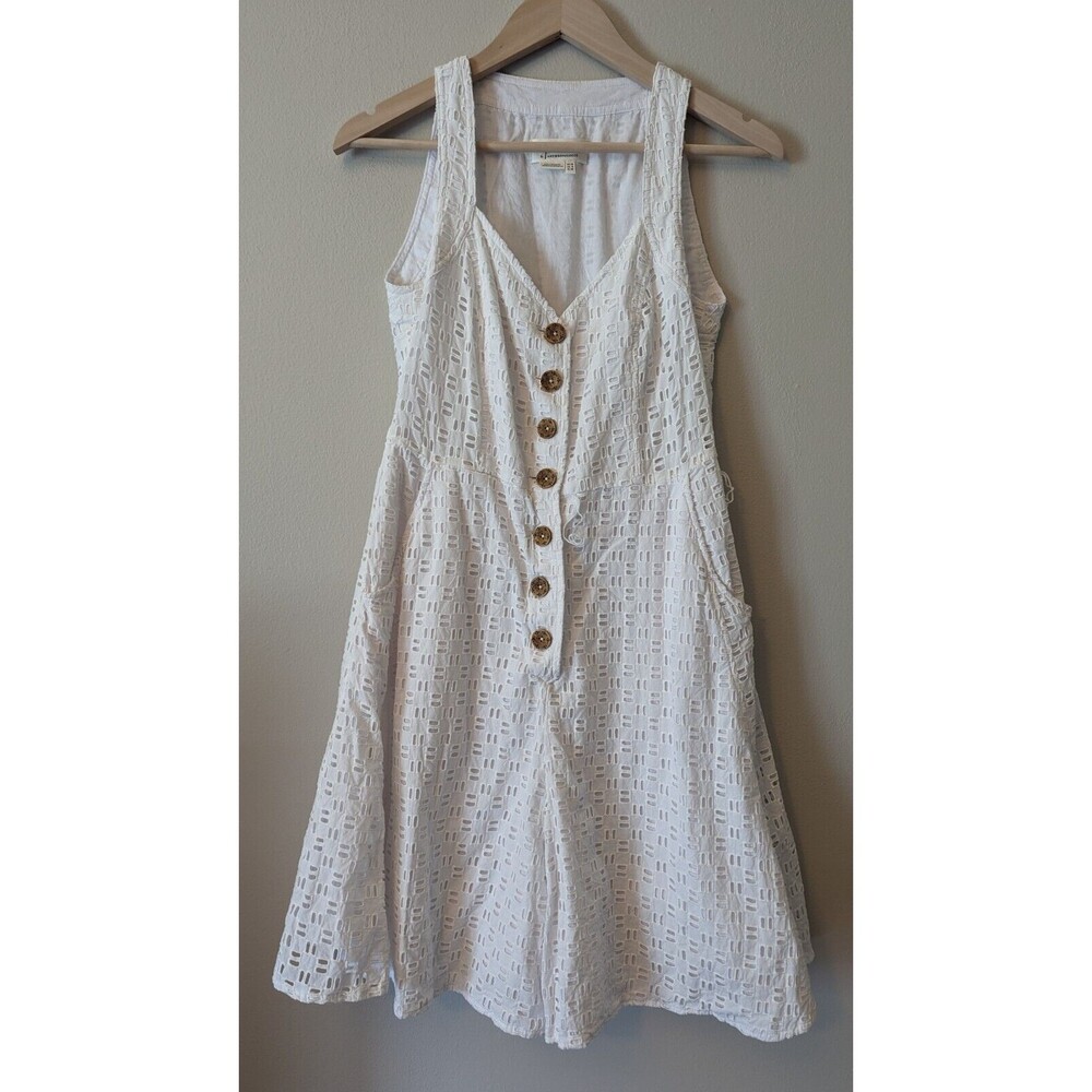 Anthropologie Women’s Eyelet Romper White Button Front Missing Belt